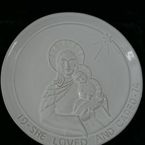 Frankoma Christmas Plate She Loved And Cared 1974 Vintage Signed Joniece Frank